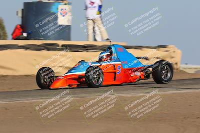 media/Oct-15-2023-CalClub SCCA (Sun) [[64237f672e]]/Group 5/Qualifying/